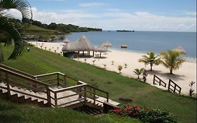 Turquoise Bay Resort in Roatan Honduras