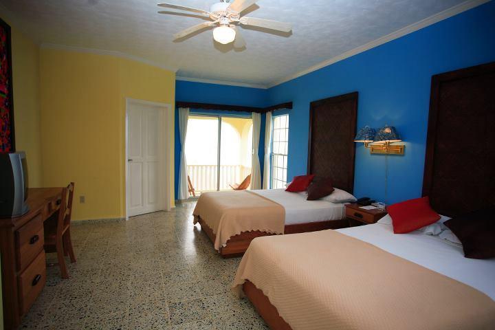 Turquoise Bay Dive & Beach Resort Juticalpa  Exterior photo