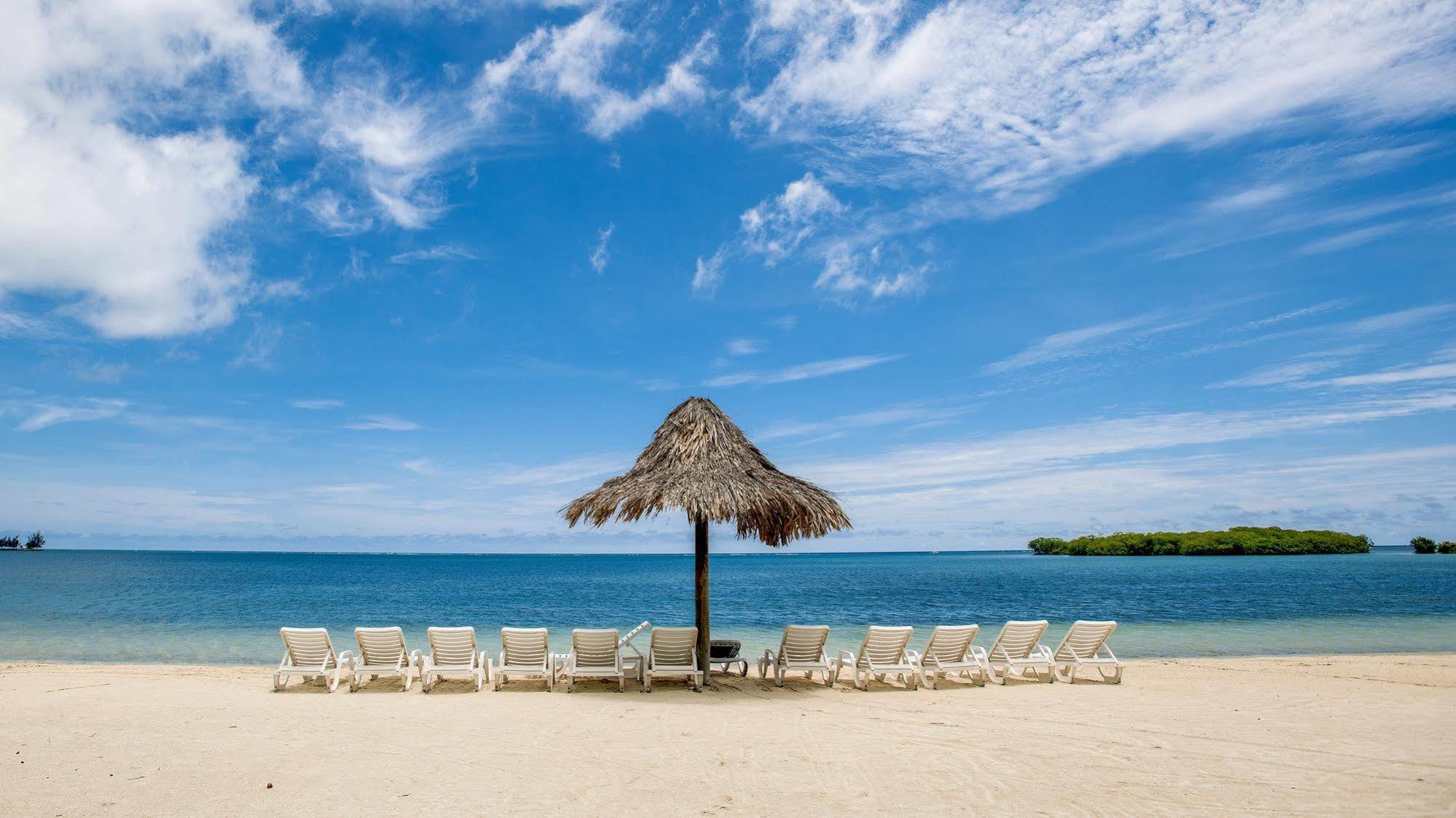 Turquoise Bay Dive & Beach Resort Juticalpa  Exterior photo