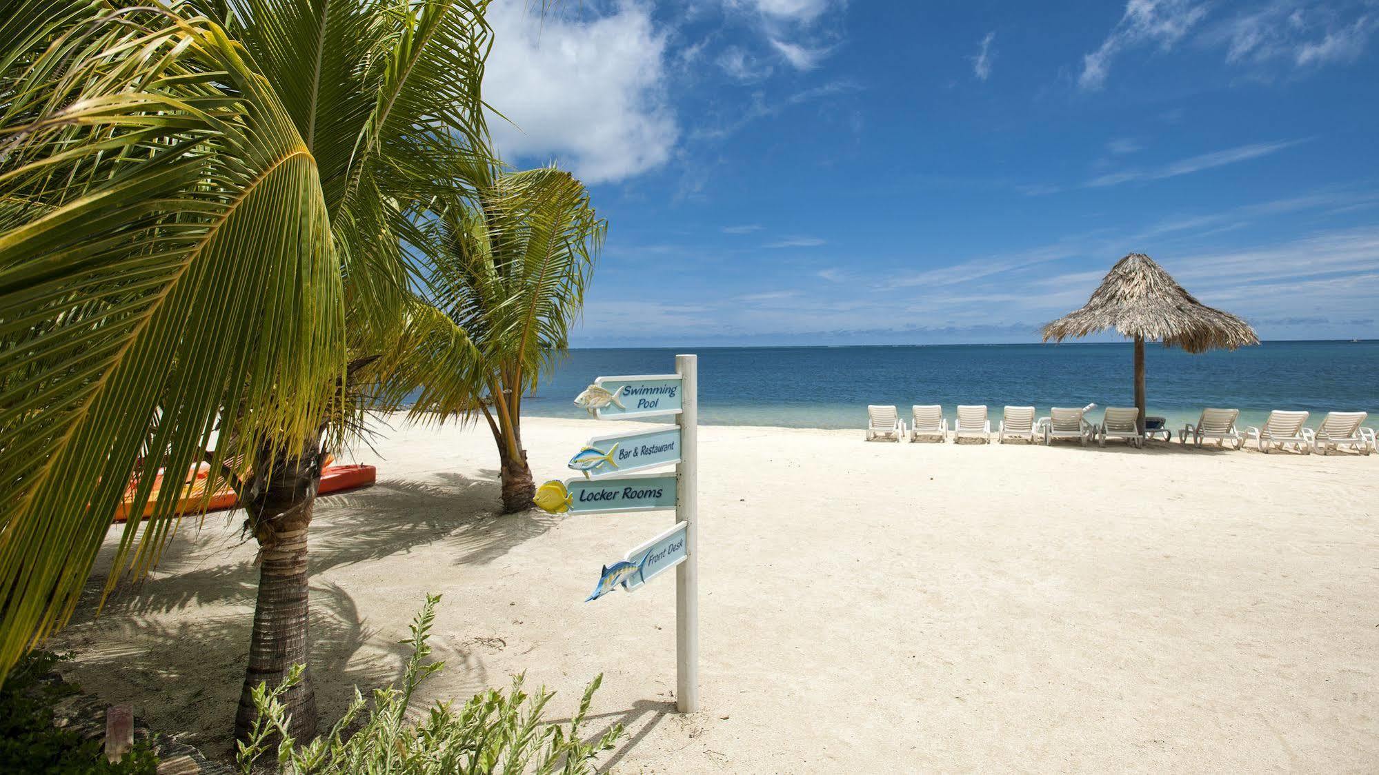 Turquoise Bay Dive & Beach Resort Juticalpa  Exterior photo